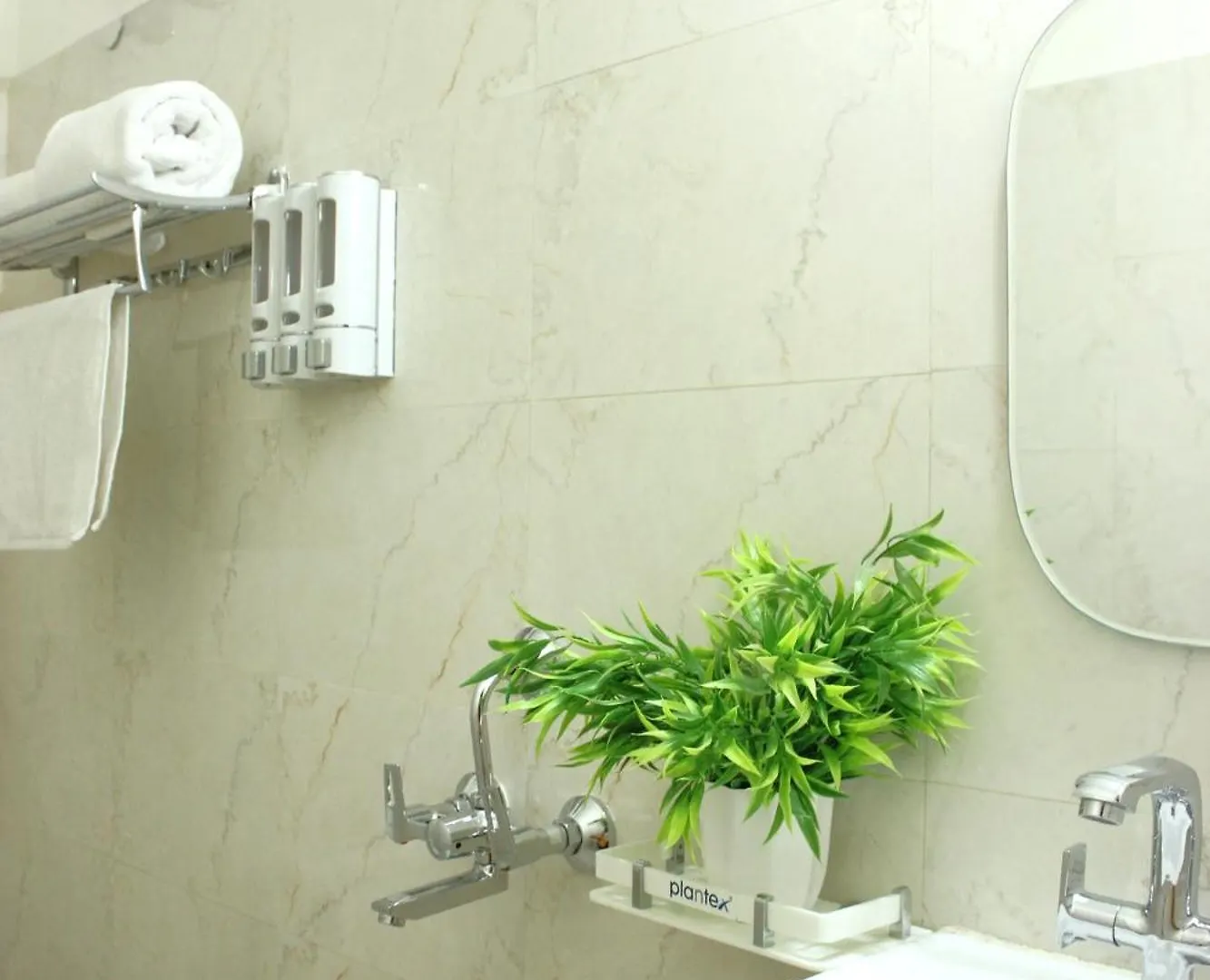 The Nandi International Boutique Homestay Varanasi 0*,  India